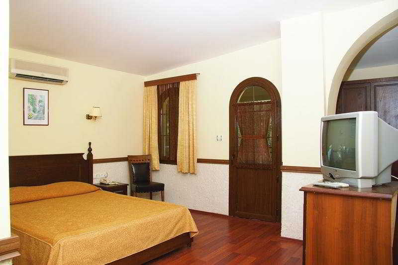 Altinsaray Hotel Kusadası Eksteriør bilde