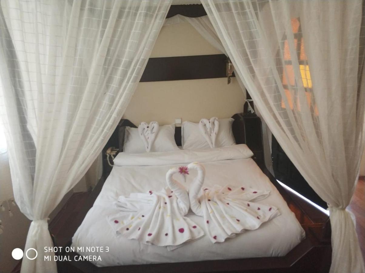 Altinsaray Hotel Kusadası Eksteriør bilde